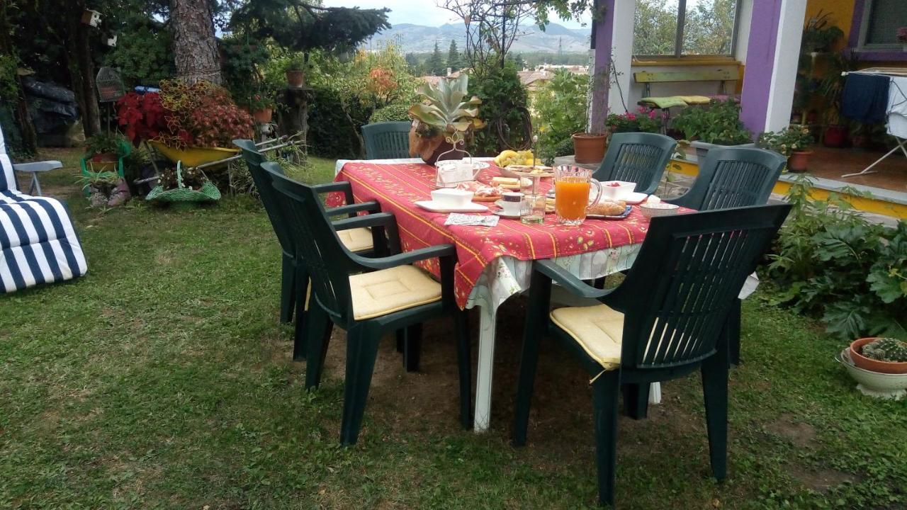 Nel Giardino Di Oz Bed & Breakfast Fornovo di Taro Dış mekan fotoğraf